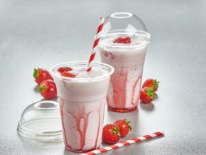 pla clear plastic disposable cold drink cups with smoothie dome lids and red and white striped paper drinking straws