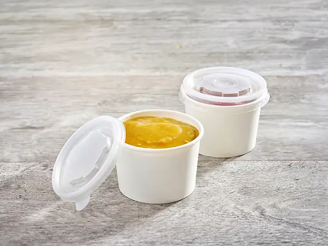 4oz small white paper fish & chiop shop portion pots with clear lids for serving sauces